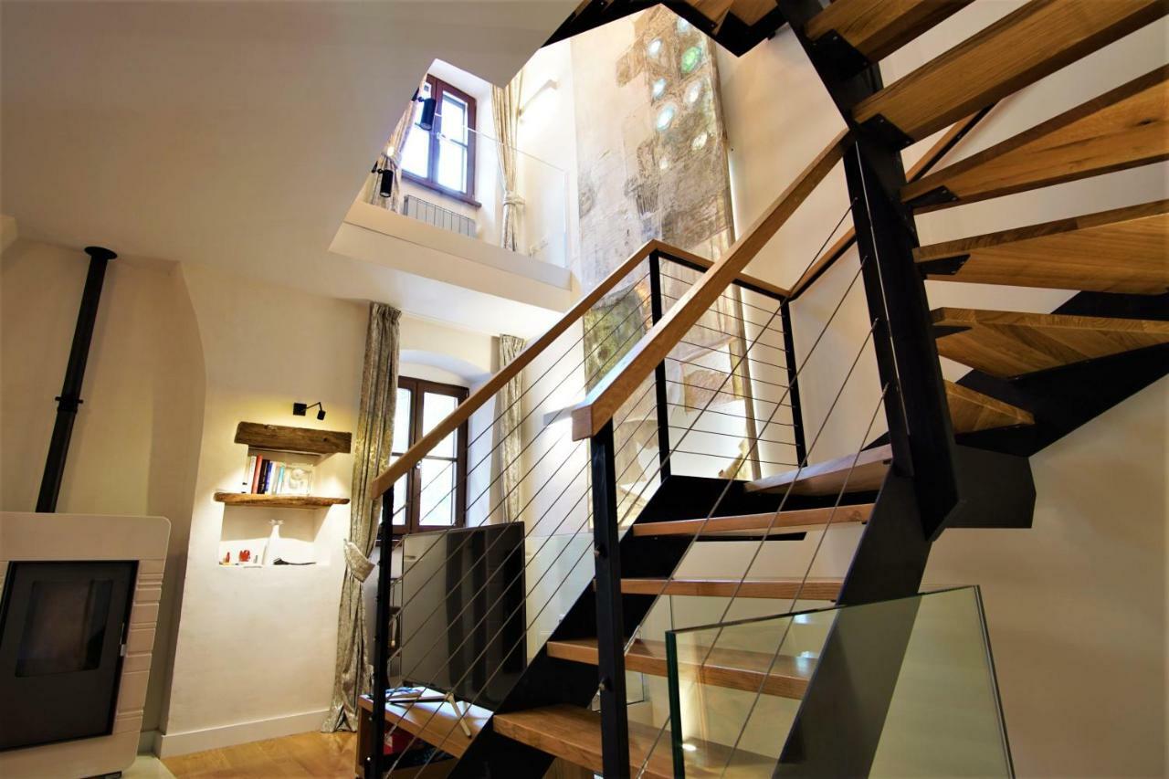 Villa Castel Bale Luaran gambar